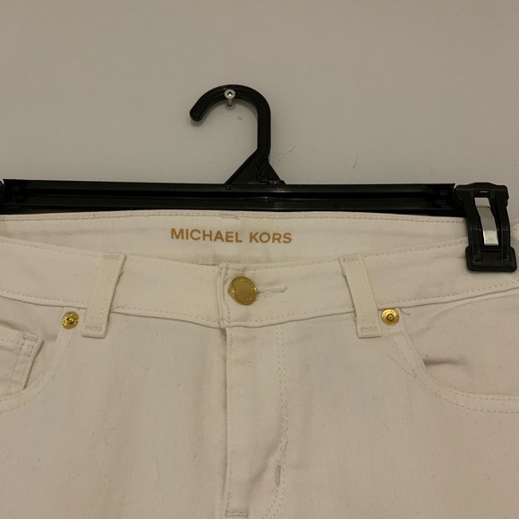 Michael Kors Cropped White Jean - Picture 3 of 4